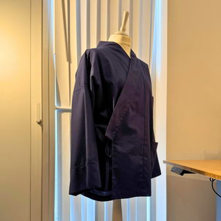 Chore Jacket Sewing Pattern showcased on a mannequin, highlighting the stylish and functional design of the Japanese Samue Jacket.